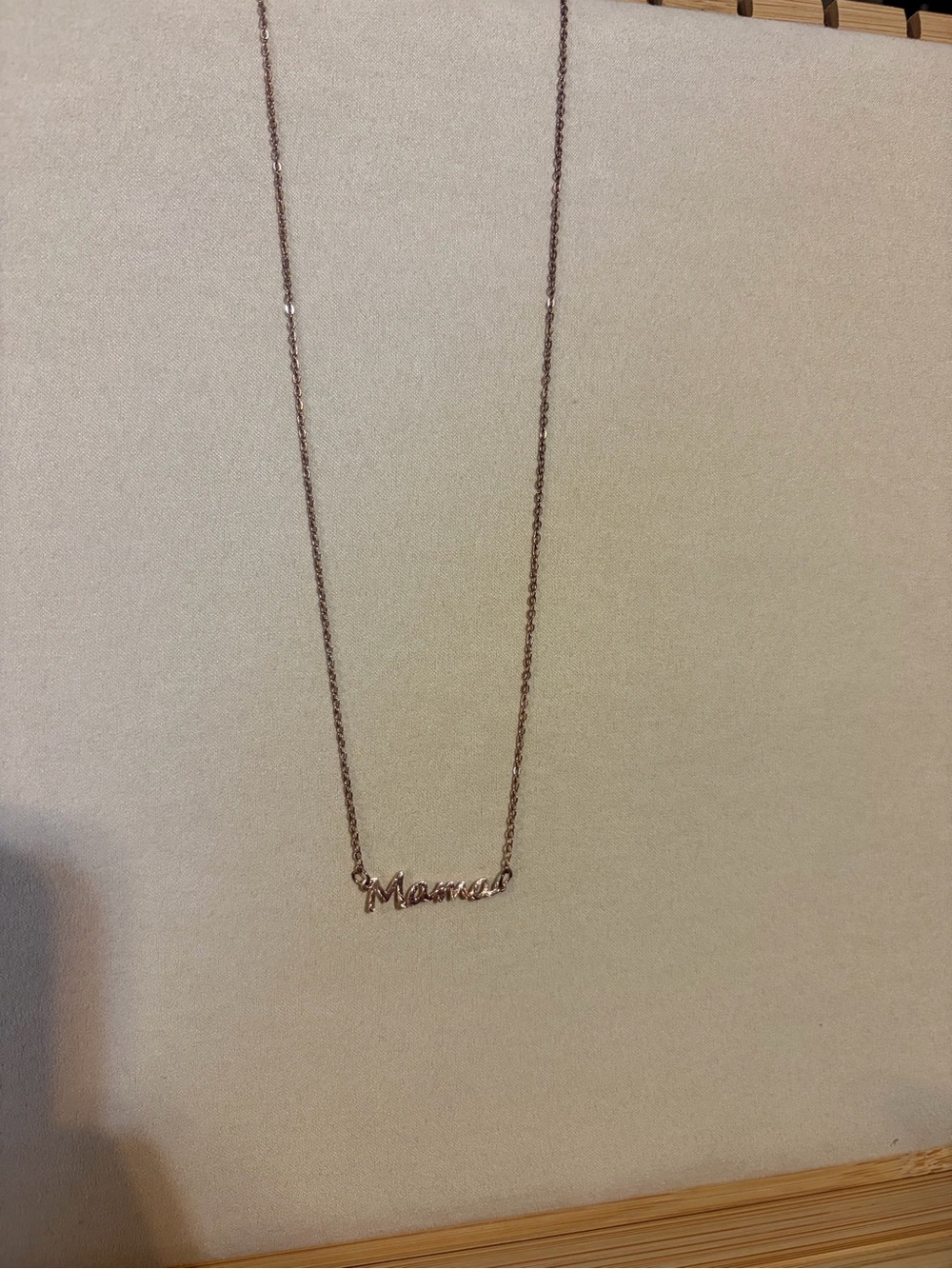 Rose Gold 'Mama' Script Nameplate Necklace
